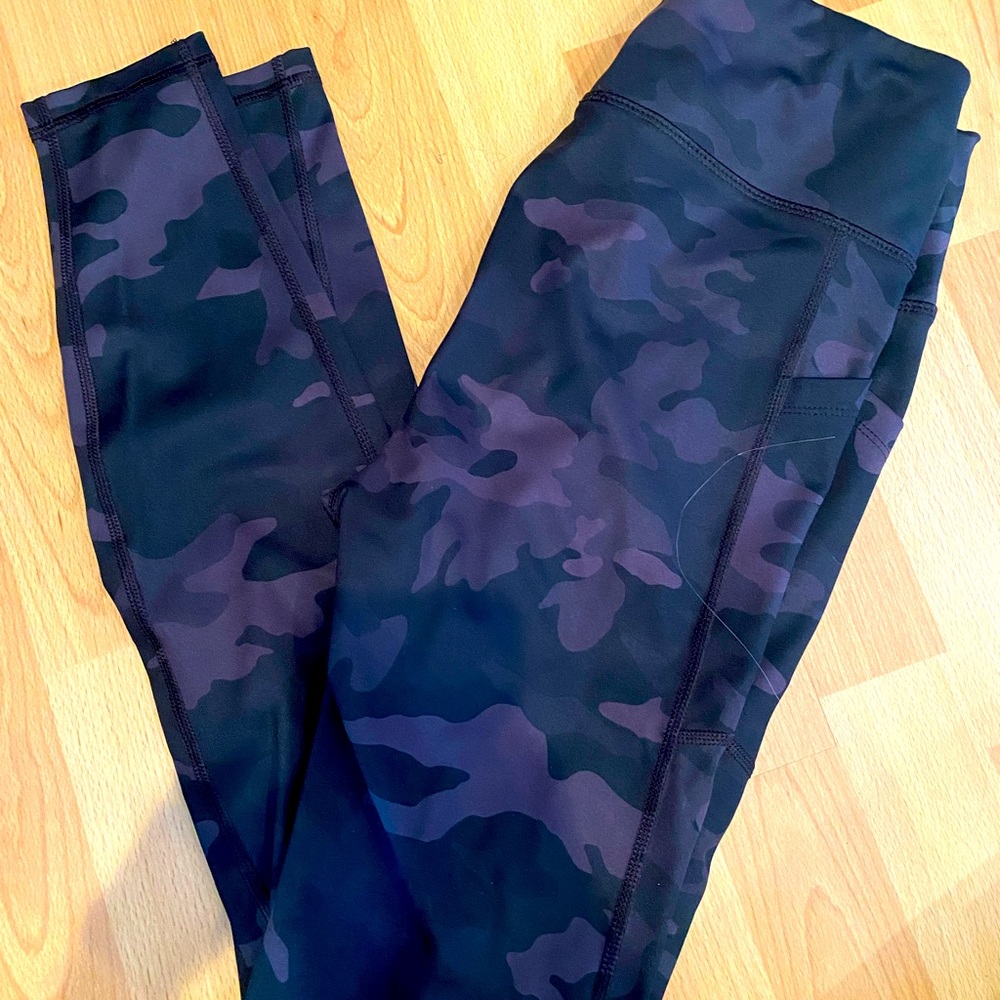 Full length camo pocket leggings